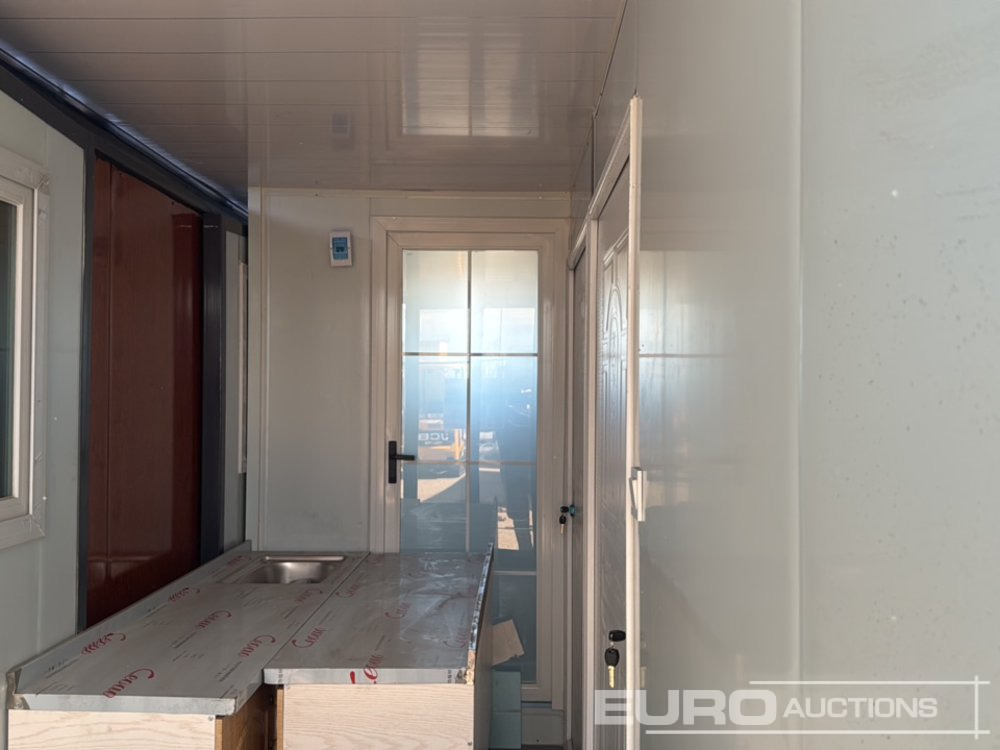 Unused 2025 Expandable Container House, (2) Bedroom, (1) Bathrooms, (1) kitchen, (1) Sinks, (1) Showers, (1) Toilets - Contenedor marítimo: foto 5 Unused 2025 Expandable Container House, (2) Bedroom, (1) Bathrooms, (1) kitchen, (1) Sinks, (1) Showers, (1) Toilets - Contenedor marítimo: foto 5