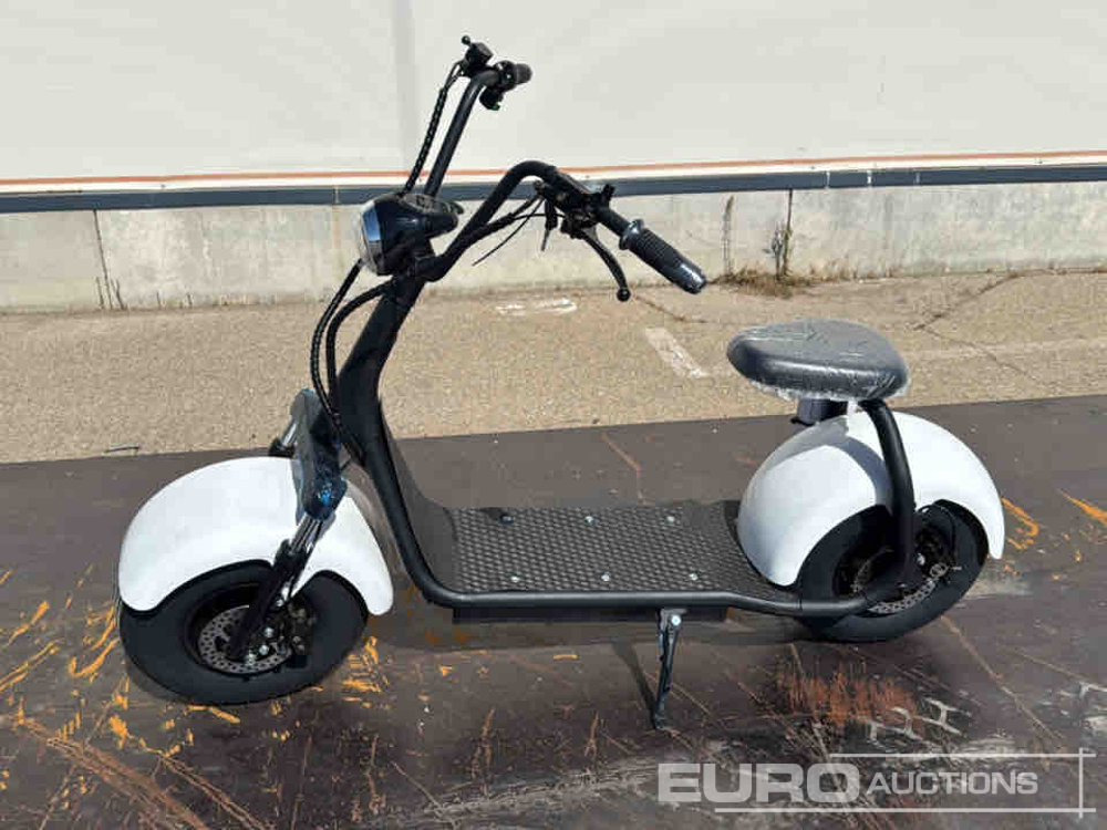 Unused City coco Scooter Max Speed 40km/h, Autonomy 45km / Scooter Eléctrico - Cuadrimoto: foto 2 Unused City coco Scooter Max Speed 40km/h, Autonomy 45km / Scooter Eléctrico - Cuadrimoto: foto 2