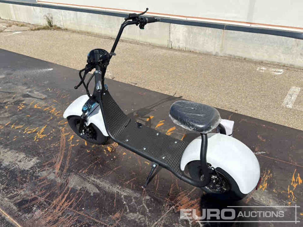 Unused City coco Scooter Max Speed 40km/h, Autonomy 45km / Scooter Eléctrico - Cuadrimoto: foto 3 Unused City coco Scooter Max Speed 40km/h, Autonomy 45km / Scooter Eléctrico - Cuadrimoto: foto 3