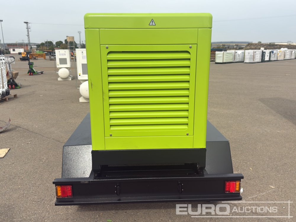 Unused Compal Power VG-R30 - Generador industriale: foto 4 Unused Compal Power VG-R30 - Generador industriale: foto 4