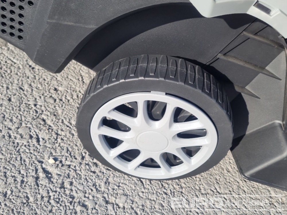 Unused Daewoo DLMJ1200E-B - Cortacésped: foto 5 Unused Daewoo DLMJ1200E-B - Cortacésped: foto 5