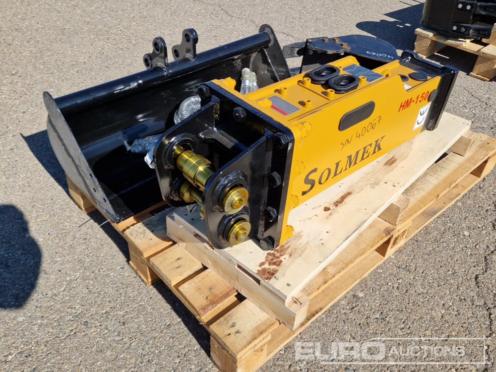 Unused Set of 30" Ditching, 8" Digging Bucket, Hydraulic Breaker to suit JPC Excavator / Conjunto Cazos de 800mm y 200mm y Martillo Solmek HM-150para Excavadora JPC - Cazo: foto 1 Unused Set of 30" Ditching, 8" Digging Bucket, Hydraulic Breaker to suit JPC Excavator / Conjunto Cazos de 800mm y 200mm y Martillo Solmek HM-150para Excavadora JPC - Cazo: foto 1
