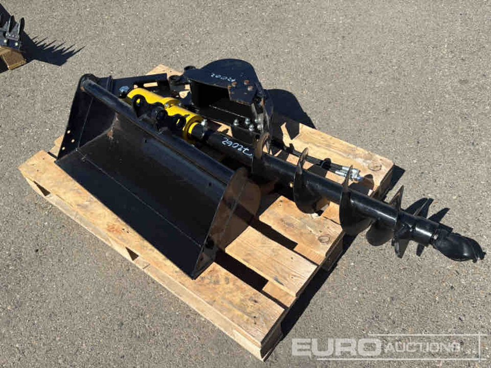 Unused Set of 8" Auger, 8" Digging, 30" Ditching Buckets to suit Mini Excavator / Conjunto Ahoyador y 2 Cazos - Cazo: foto 1 Unused Set of 8" Auger, 8" Digging, 30" Ditching Buckets to suit Mini Excavator / Conjunto Ahoyador y 2 Cazos - Cazo: foto 1