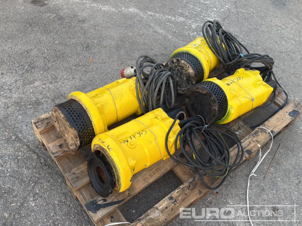 Wacker PS 3 1503 Water Pump (2 of), Tsurimi RTZ32-2 Water Pump (2 of) / Bomba Agua - Bomba de agua: foto 1 Wacker PS 3 1503 Water Pump (2 of), Tsurimi RTZ32-2 Water Pump (2 of) / Bomba Agua - Bomba de agua: foto 1