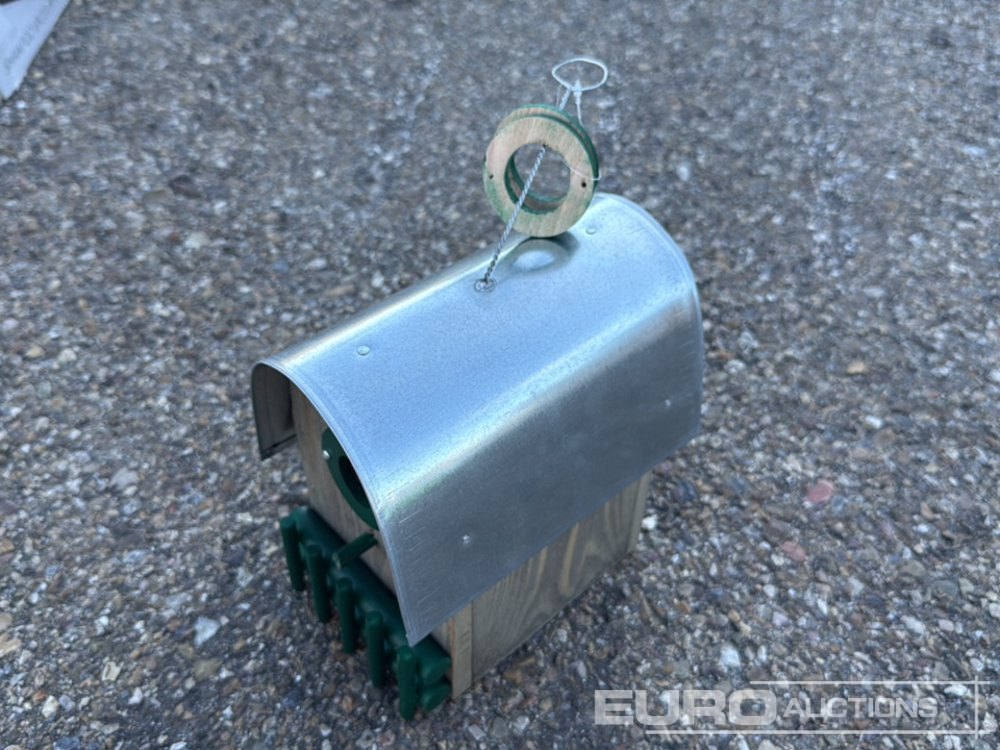 Wooden Bird Houses (5 of) / Casas de Madera para Pájaros - Equipo de construcción: foto 1 Wooden Bird Houses (5 of) / Casas de Madera para Pájaros - Equipo de construcción: foto 1