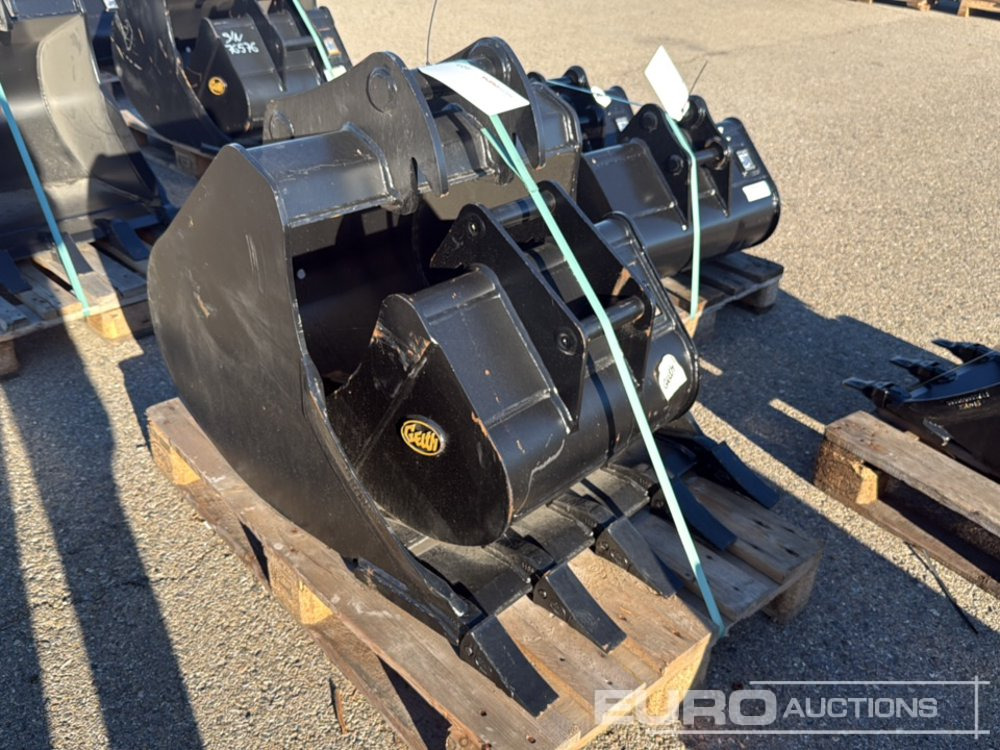 Yanmar Bucket LGT000BA4075QSV to Suit 6-10 Ton Excavator (S/N 1183799), Geith Bucket H04-0600 to Suit QR40 (S/N 1091325) - Cazo: foto 4 Yanmar Bucket LGT000BA4075QSV to Suit 6-10 Ton Excavator (S/N 1183799), Geith Bucket H04-0600 to Suit QR40 (S/N 1091325) - Cazo: foto 4