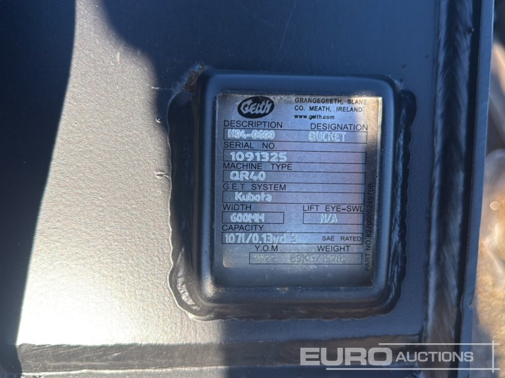 Yanmar Bucket LGT000BA4075QSV to Suit 6-10 Ton Excavator (S/N 1183799), Geith Bucket H04-0600 to Suit QR40 (S/N 1091325) - Cazo: foto 5 Yanmar Bucket LGT000BA4075QSV to Suit 6-10 Ton Excavator (S/N 1183799), Geith Bucket H04-0600 to Suit QR40 (S/N 1091325) - Cazo: foto 5