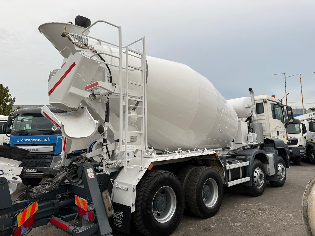 Camion béton MAN TGS 35.400 DY-678-XK - Camión hormigonera: foto 4 Camion béton MAN TGS 35.400 DY-678-XK - Camión hormigonera: foto 4