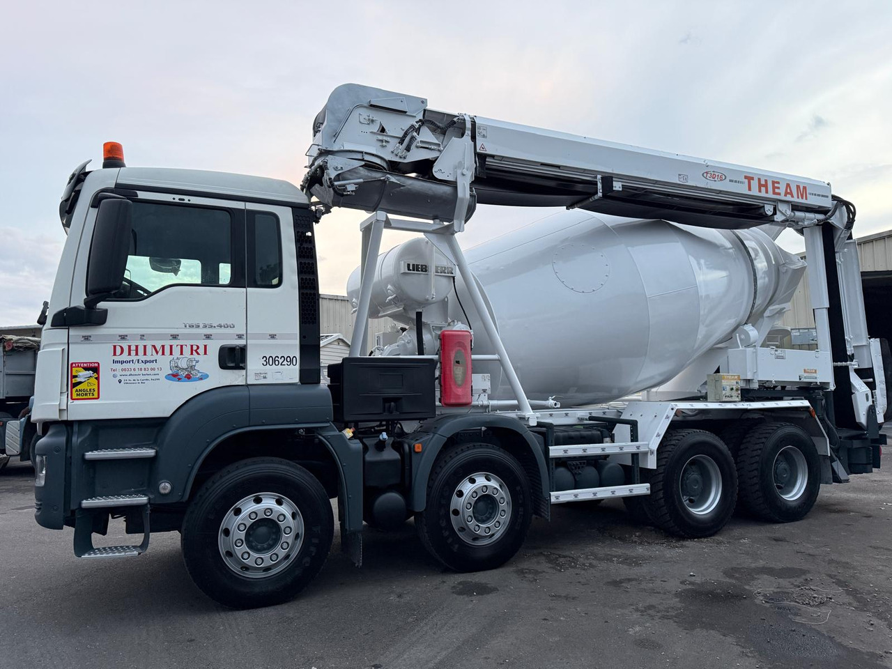 Camion béton MAN TGS 35.400 DY-678-XK - Camión hormigonera: foto 2 Camion béton MAN TGS 35.400 DY-678-XK - Camión hormigonera: foto 2