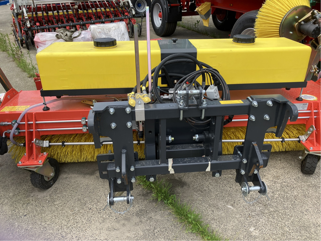 Adler K 600 - Segadora: foto 3 Adler K 600 - Segadora: foto 3