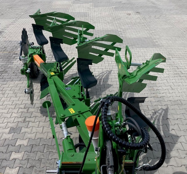 Amazone CAYROS XMS 950 SB 4-Schar - Arado: foto 3 Amazone CAYROS XMS 950 SB 4-Schar - Arado: foto 3