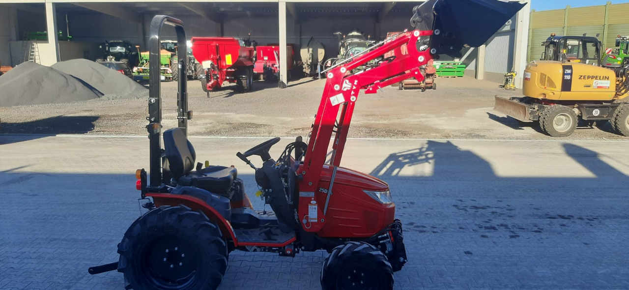 Branson 2505H - Tractor: foto 1 Branson 2505H - Tractor: foto 1