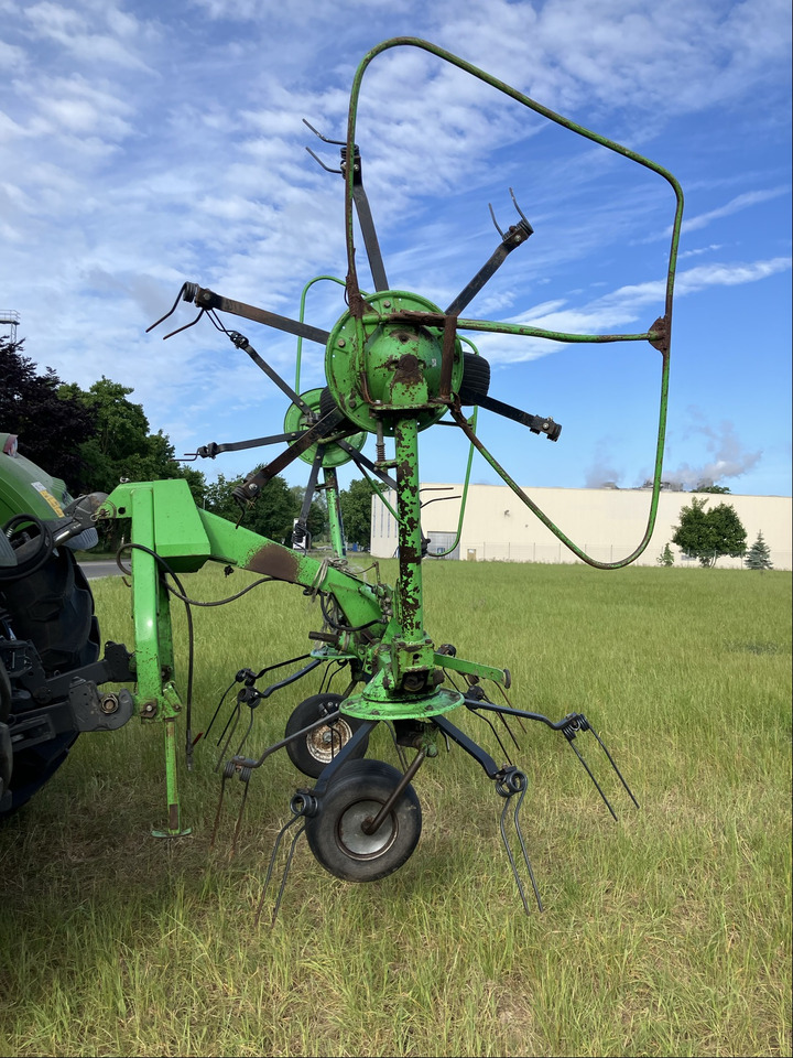 Deutz-Fahr KH 252 - Henificadora: foto 4 Deutz-Fahr KH 252 - Henificadora: foto 4