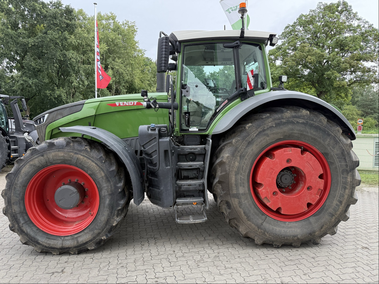 Tractor Fendt 1042 Vario Gen2 ProfiPlus: foto 10