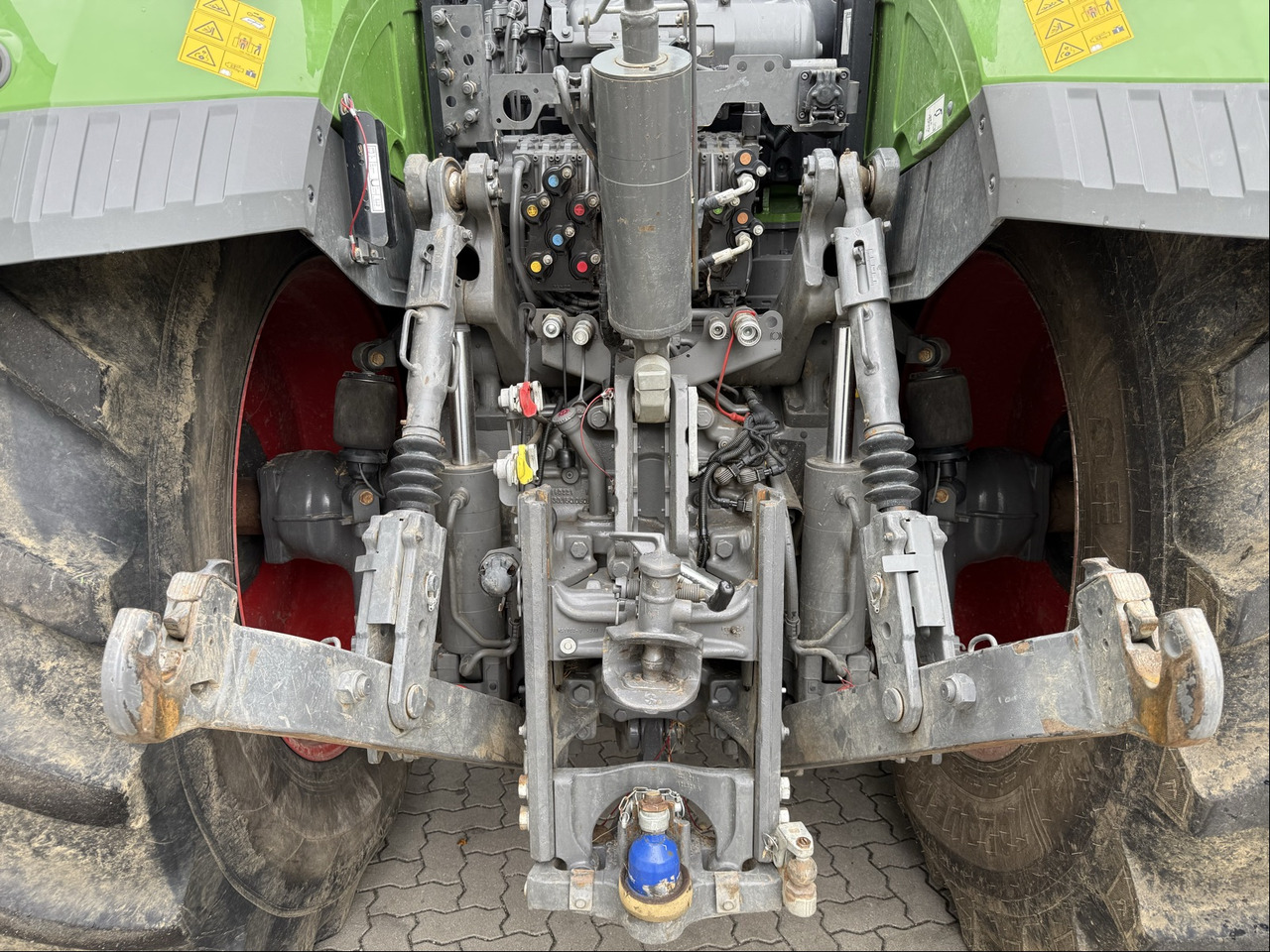 Fendt 1042 Vario Gen2 ProfiPlus - Tractor: foto 4 Fendt 1042 Vario Gen2 ProfiPlus - Tractor: foto 4