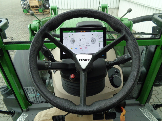 Fendt 211 S Vario Gen3 Power - Tractor: foto 4 Fendt 211 S Vario Gen3 Power - Tractor: foto 4