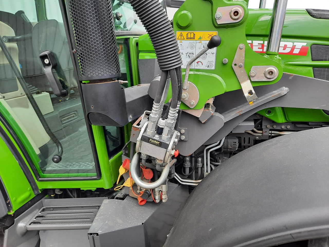 Arrendamiento de Fendt 211 Vario Fendt 211 Vario: foto 14