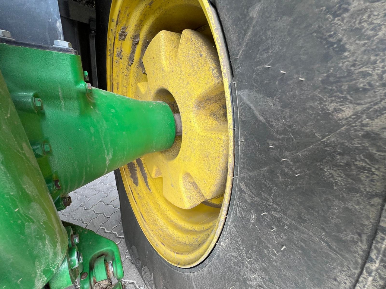 John Deere 7310 R - Tractor: foto 3 John Deere 7310 R - Tractor: foto 3