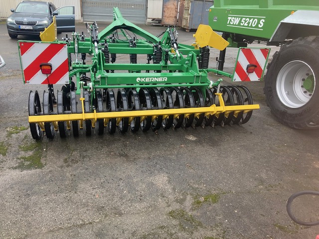 Kerner Sternradgrubber Corona 300 - Cultivador: foto 2 Kerner Sternradgrubber Corona 300 - Cultivador: foto 2