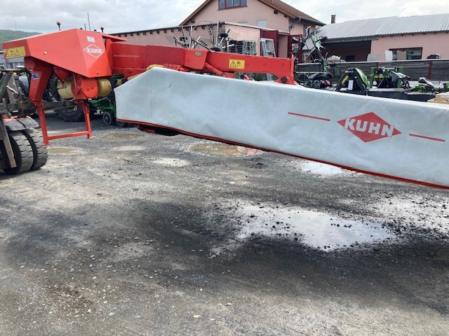 Kuhn GMD 902 Scheibenmähwerk - Segadora: foto 1 Kuhn GMD 902 Scheibenmähwerk - Segadora: foto 1