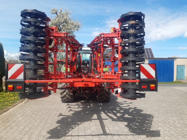 Kverneland Enduro F Grubber - Cultivador: foto 4 Kverneland Enduro F Grubber - Cultivador: foto 4
