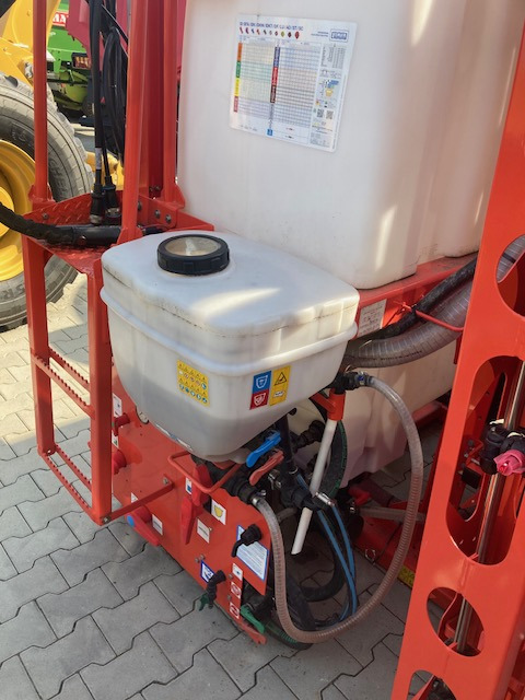 Maschio TEMPO 1201 Bravo - Pulverizador suspendido: foto 5 Maschio TEMPO 1201 Bravo - Pulverizador suspendido: foto 5