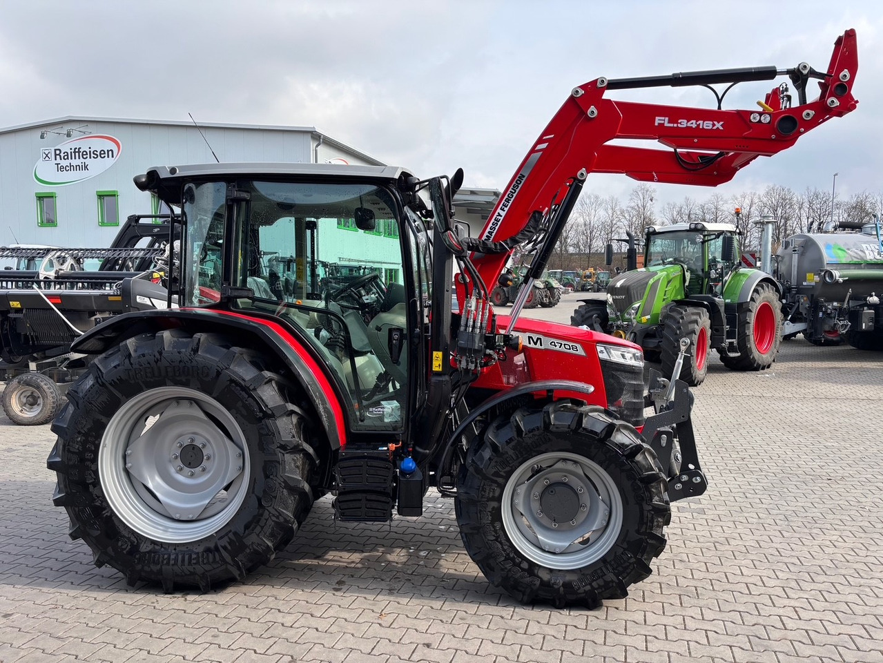 Massey Ferguson 4708 M Cab - Tractor: foto 5 Massey Ferguson 4708 M Cab - Tractor: foto 5