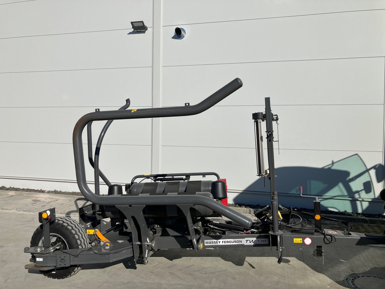 Massey Ferguson TW 130 - Maquinaria de henificación: foto 4 Massey Ferguson TW 130 - Maquinaria de henificación: foto 4