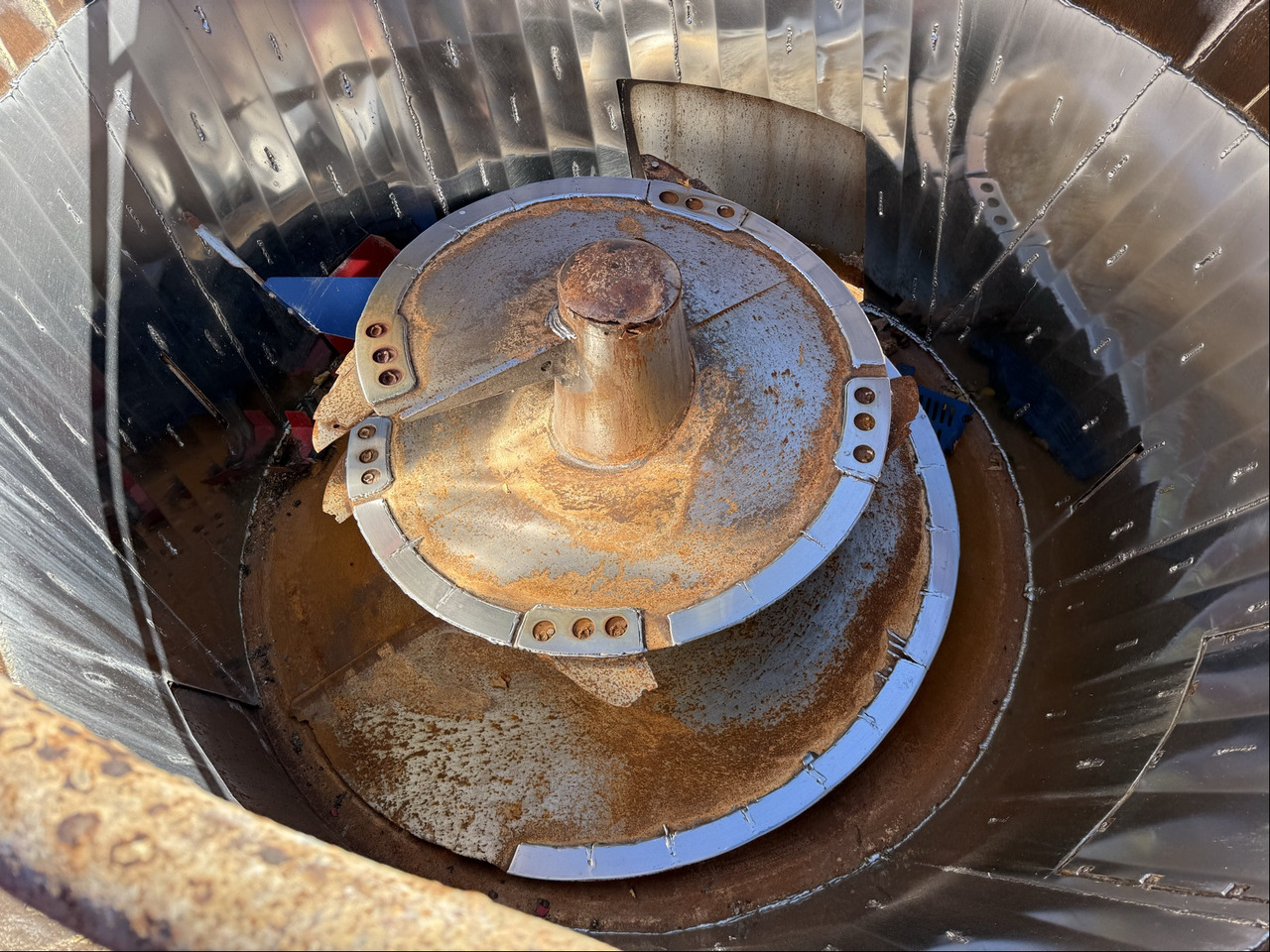 Mayer Siloking SF 13m³ - Desensiladora: foto 2 Mayer Siloking SF 13m³ - Desensiladora: foto 2