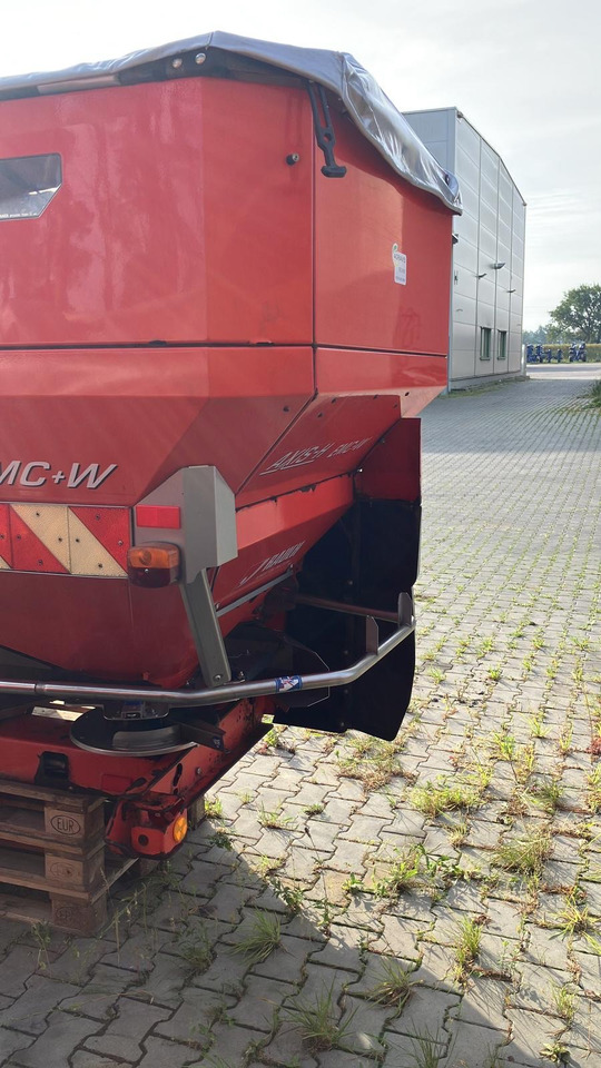 Rauch Axis H 50.1 EMC W - Pulverizador: foto 4 Rauch Axis H 50.1 EMC W - Pulverizador: foto 4