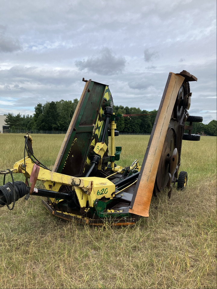 Spearhead Mulitcut 620 - Desbrozadora de martillos: foto 1 Spearhead Mulitcut 620 - Desbrozadora de martillos: foto 1