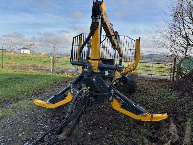 Uniforst Forstanhänger 12.49 - Remolque forestal: foto 2 Uniforst Forstanhänger 12.49 - Remolque forestal: foto 2