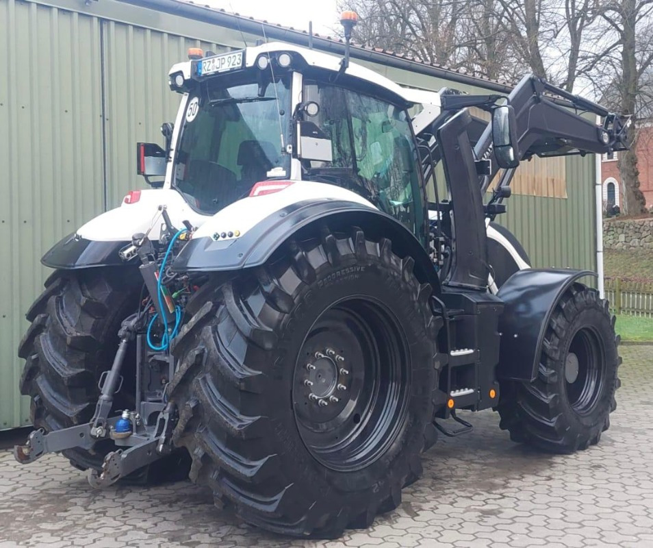 Valtra Q 305 Vollausstattung - Tractor: foto 5 Valtra Q 305 Vollausstattung - Tractor: foto 5