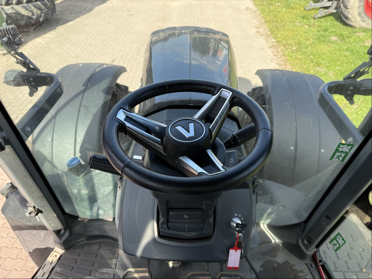 Valtra T 235 Direct - Tractor: foto 2 Valtra T 235 Direct - Tractor: foto 2