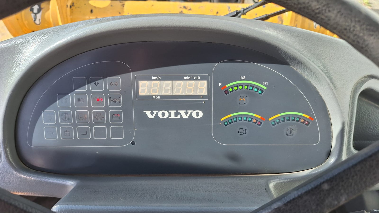 Volvo Radlader L 40 B TP - Cargadora: foto 3 Volvo Radlader L 40 B TP - Cargadora: foto 3