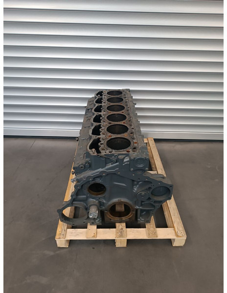 DAF XF106 Euro 6 - Bloque de cilindros para Camión: foto 5 DAF XF106 Euro 6 - Bloque de cilindros para Camión: foto 5