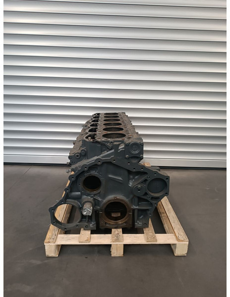 DAF XF106 Euro 6 - Bloque de cilindros para Camión: foto 4 DAF XF106 Euro 6 - Bloque de cilindros para Camión: foto 4