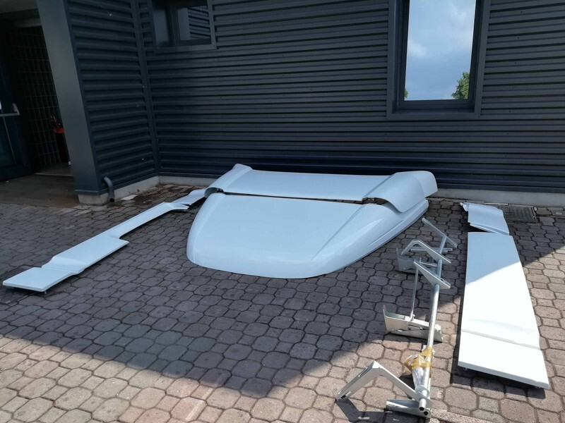 DAF XF106 Euro 6 SPACE CAB - Aerodinámica/ Spoiler para Camión: foto 5 DAF XF106 Euro 6 SPACE CAB - Aerodinámica/ Spoiler para Camión: foto 5