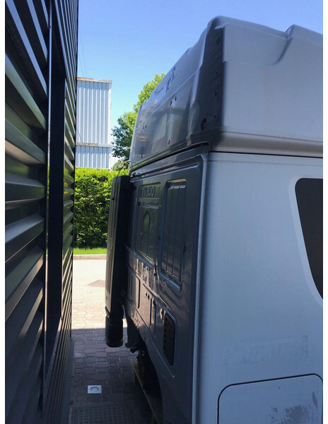 Iveco STRALIS AT Euro 5 - Cabina e interior para Camión: foto 3 Iveco STRALIS AT Euro 5 - Cabina e interior para Camión: foto 3