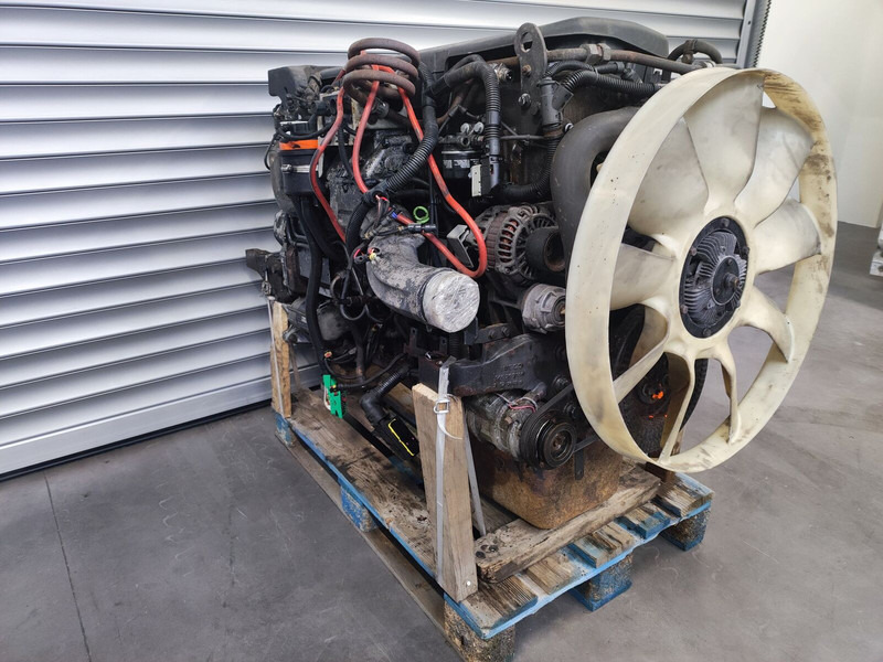 Iveco STRALIS EURO 5 CURSOR 10 420 - 450 - 460 F3AE3681 EURO 5 - Motor para Camión: foto 1 Iveco STRALIS EURO 5 CURSOR 10 420 - 450 - 460 F3AE3681 EURO 5 - Motor para Camión: foto 1