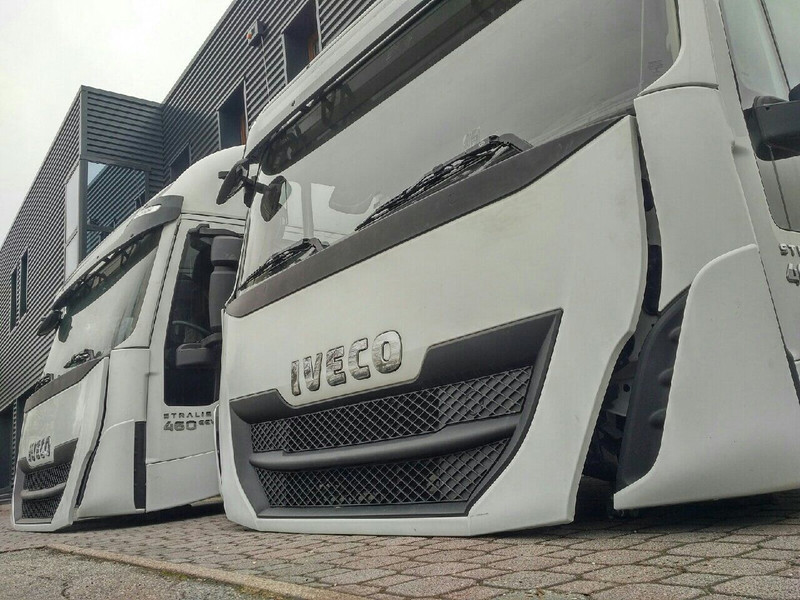 Iveco Stralis HI-WAY Euro 6 - Cabina e interior para Camión: foto 4 Iveco Stralis HI-WAY Euro 6 - Cabina e interior para Camión: foto 4