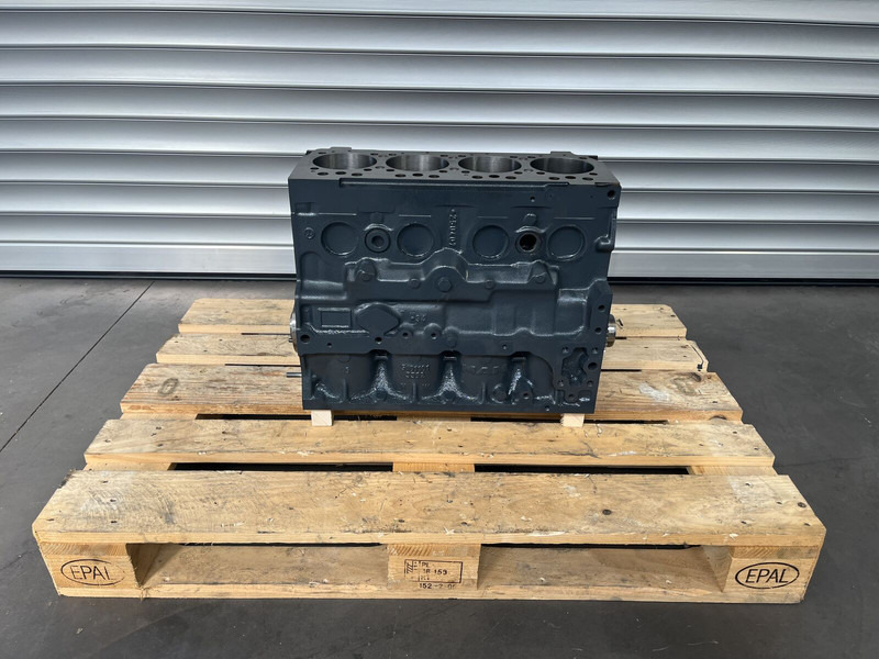 MAN Euro 4 - Bloque de cilindros para Camión: foto 1 MAN Euro 4 - Bloque de cilindros para Camión: foto 1