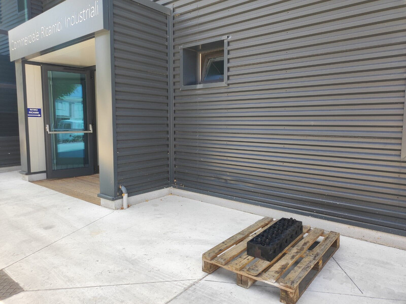 MAN TGL TGM D0836 2008 -> - Bloque de cilindros para Camión: foto 1 MAN TGL TGM D0836 2008 -> - Bloque de cilindros para Camión: foto 1