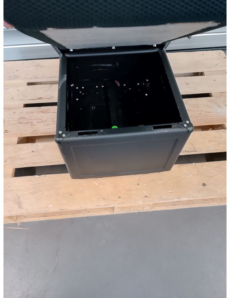 MAN TGX TGS - Asiento para Camión: foto 5 MAN TGX TGS - Asiento para Camión: foto 5