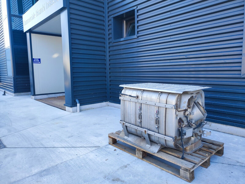 Mercedes-Benz ACTROS AROCS - Convertidor catalítico para Camión: foto 3 Mercedes-Benz ACTROS AROCS - Convertidor catalítico para Camión: foto 3