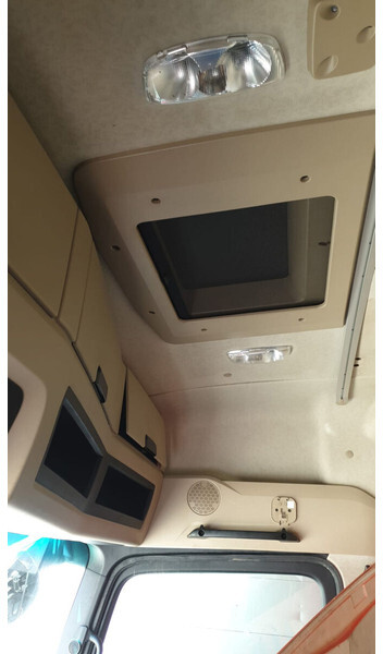 Mercedes-Benz Actros MP4 euro 6 - Cabina e interior para Camión: foto 4 Mercedes-Benz Actros MP4 euro 6 - Cabina e interior para Camión: foto 4