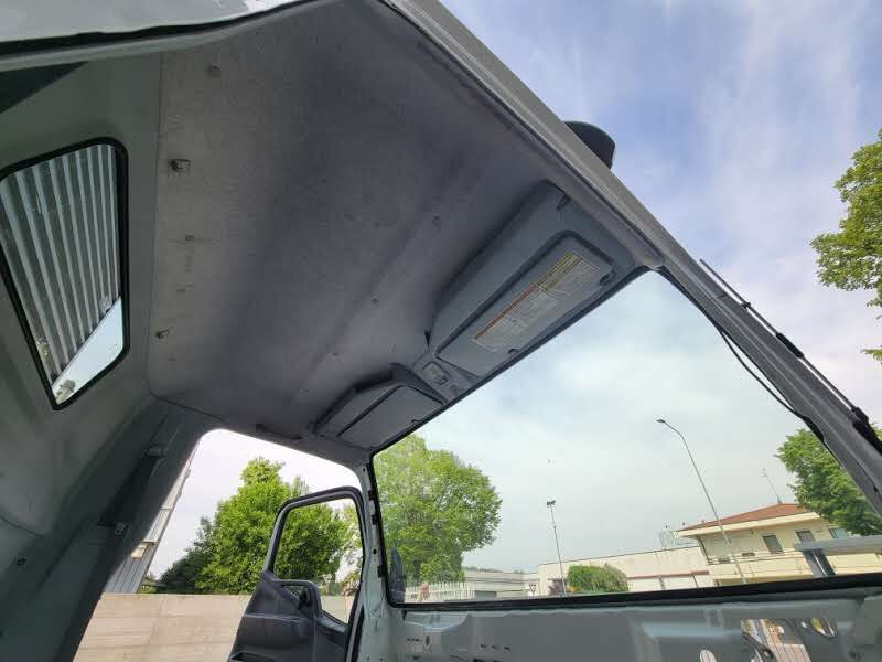 Cabina e interior para Camión Mitsubishi Fuso "C": foto 15