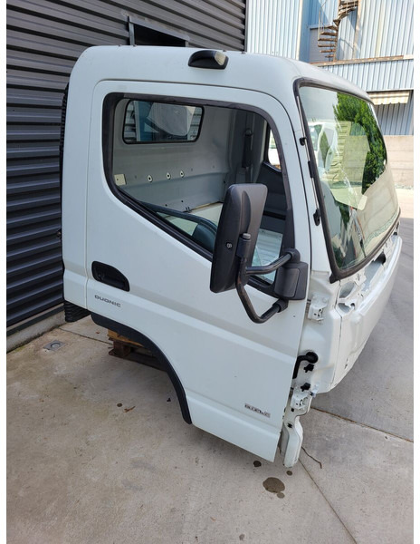 Cabina e interior para Camión Mitsubishi Fuso "C": foto 6