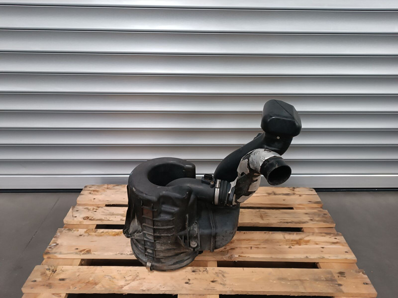 Nissan CABSTAR - Sistema de admisión de aire para Camión: foto 1 Nissan CABSTAR - Sistema de admisión de aire para Camión: foto 1