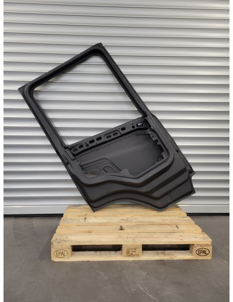 Scania S Serie - NTG - Puerta y piezas para Camión: foto 5 Scania S Serie - NTG - Puerta y piezas para Camión: foto 5